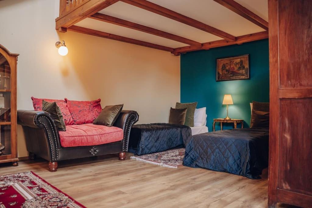 Magnificent Historical Penthouse In The Heart Of Pragueアパートメント エクステリア 写真