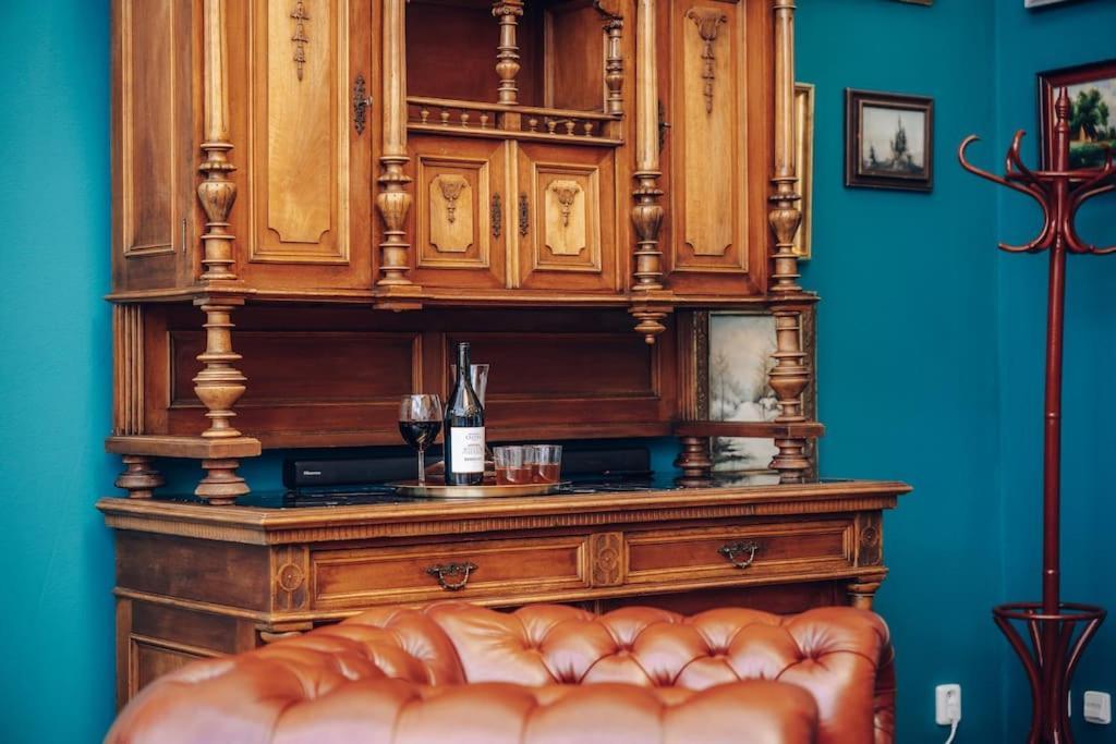 Magnificent Historical Penthouse In The Heart Of Pragueアパートメント エクステリア 写真