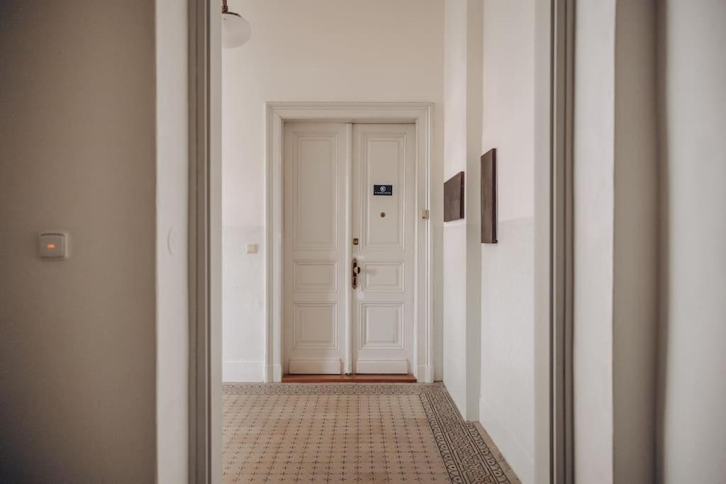 Magnificent Historical Penthouse In The Heart Of Pragueアパートメント エクステリア 写真