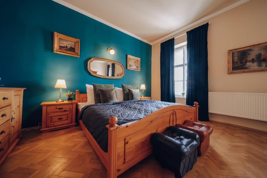 Magnificent Historical Penthouse In The Heart Of Pragueアパートメント エクステリア 写真